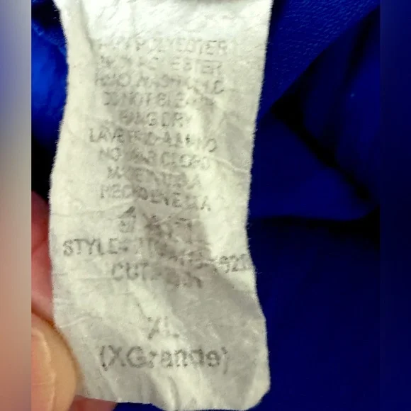 ee:some Fashion Cobalt Blue V-Neck Peasant Blouse with Puff sleeves Size XL - Picture 9 of 9